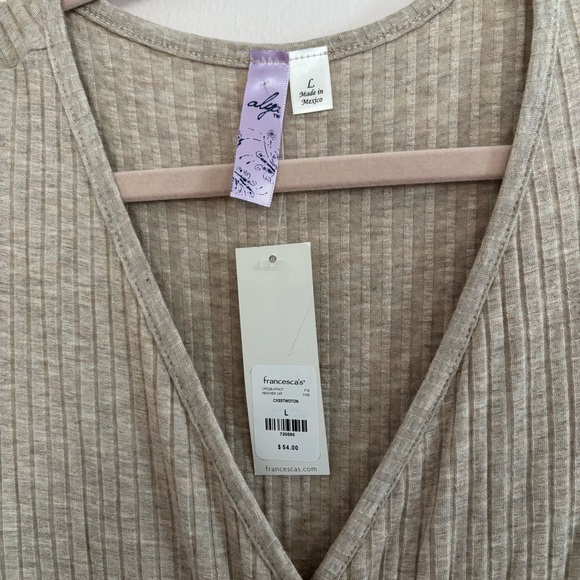 NWT Francesca’s Heather Oat Ribbed Wrap Jumpsuit Size L - Picture 2 of 2